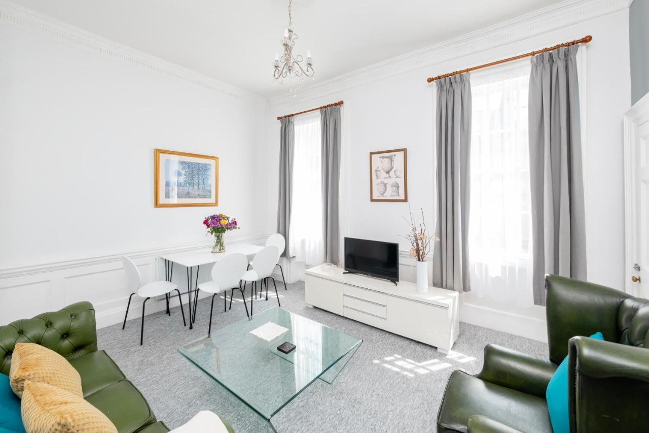 Super City Centre Apartment - Two Bedrooms, Perfect Location Bath Eksteriør billede