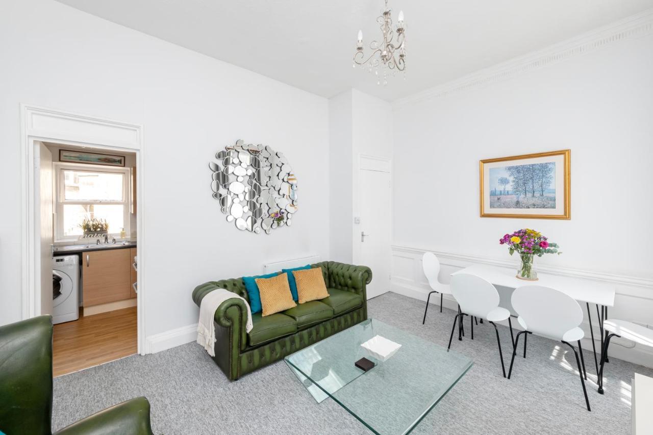 Super City Centre Apartment - Two Bedrooms, Perfect Location Bath Eksteriør billede