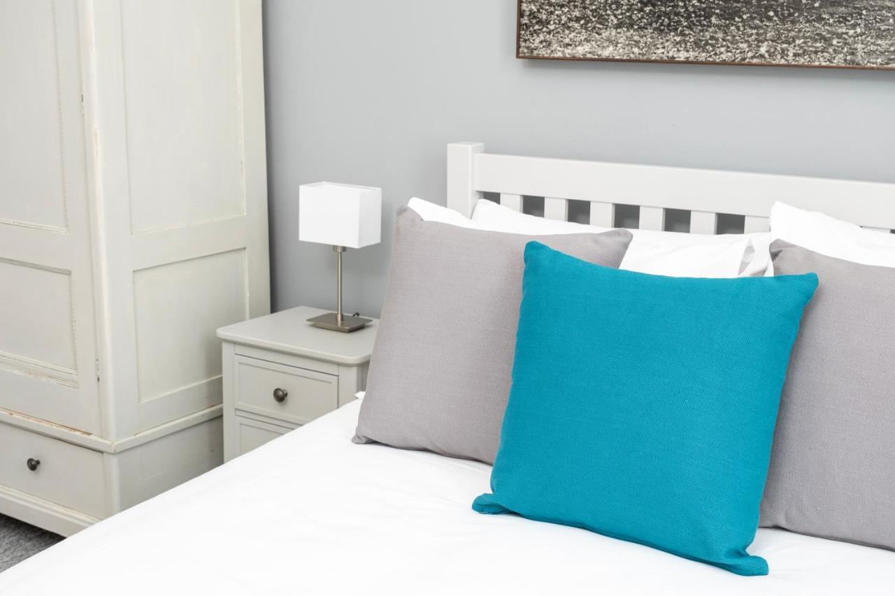 Super City Centre Apartment - Two Bedrooms, Perfect Location Bath Eksteriør billede
