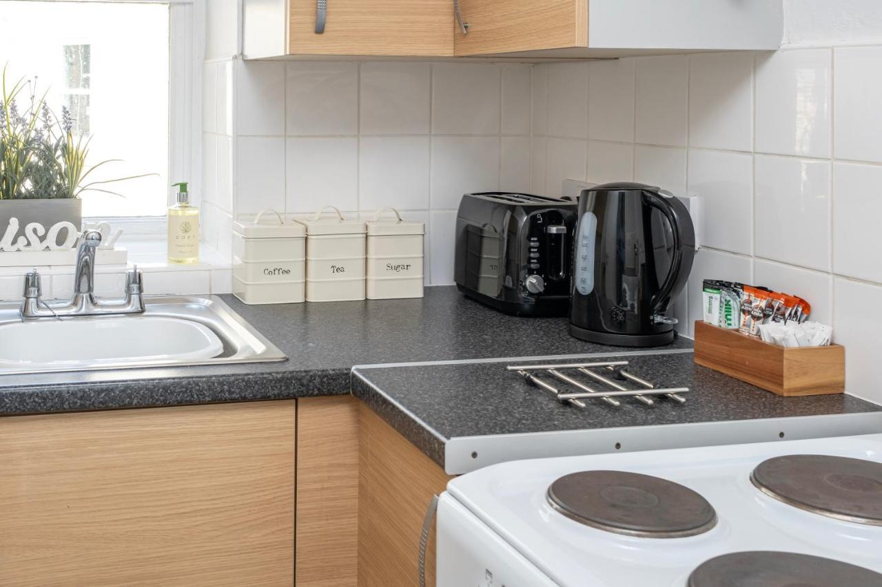 Super City Centre Apartment - Two Bedrooms, Perfect Location Bath Eksteriør billede