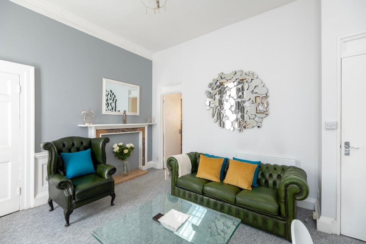 Super City Centre Apartment - Two Bedrooms, Perfect Location Bath Eksteriør billede